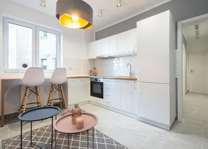 Downtown 3bdr In Magheru Appartement *