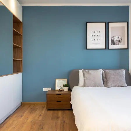 Downtown 3bdr In Magheru Апартаменты Бухарест