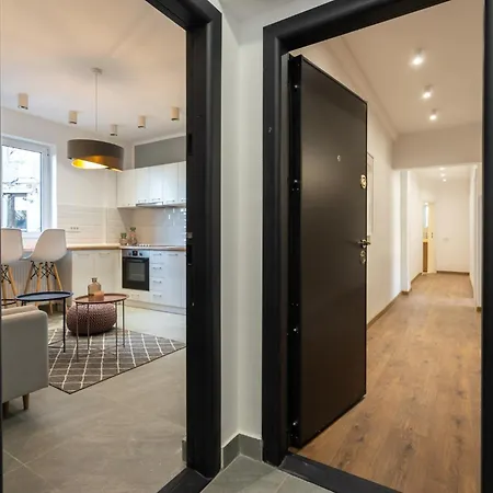 Downtown 3bdr In Magheru Апартаменты *