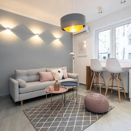 Downtown 3bdr In Magheru Апартаменты Бухарест