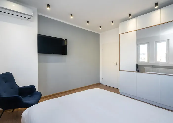Downtown 3bdr In Magheru Apartamento Bucarest